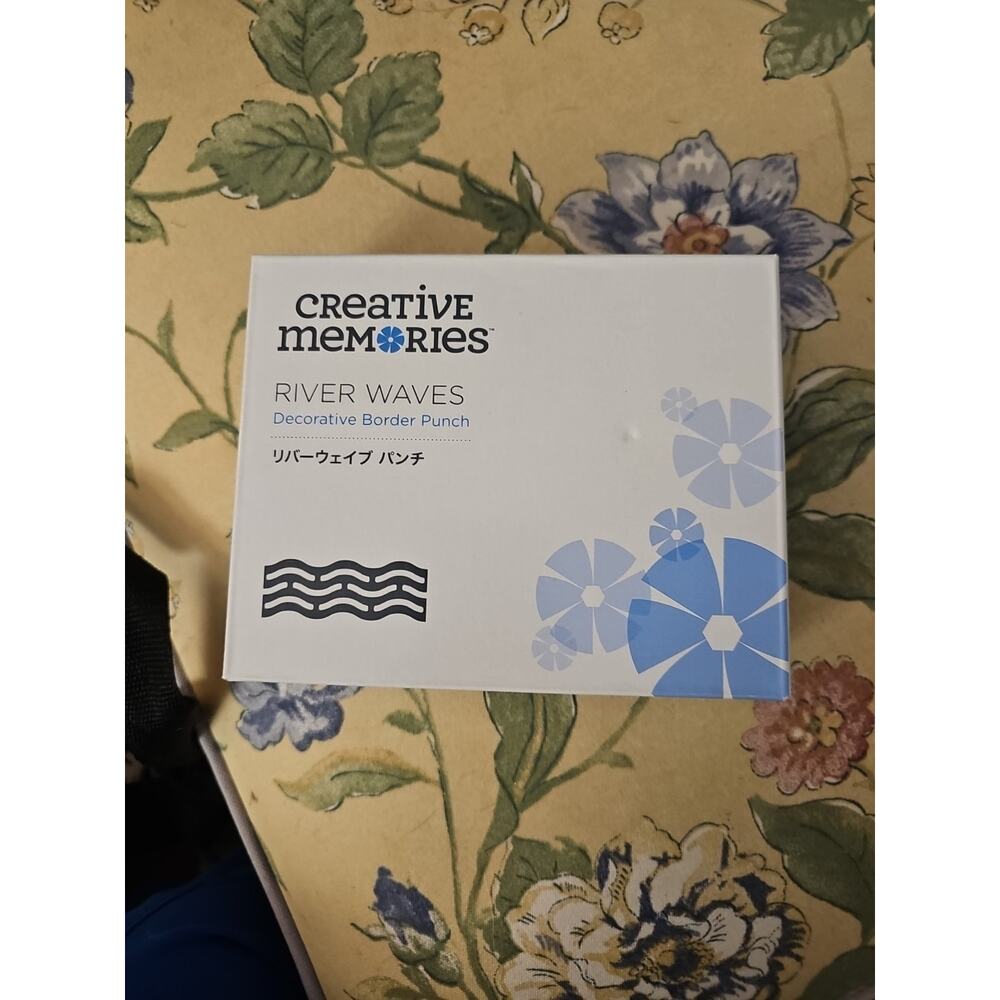 Creative Memories River Waves Decorative Border Punch Brand New Limited Edition